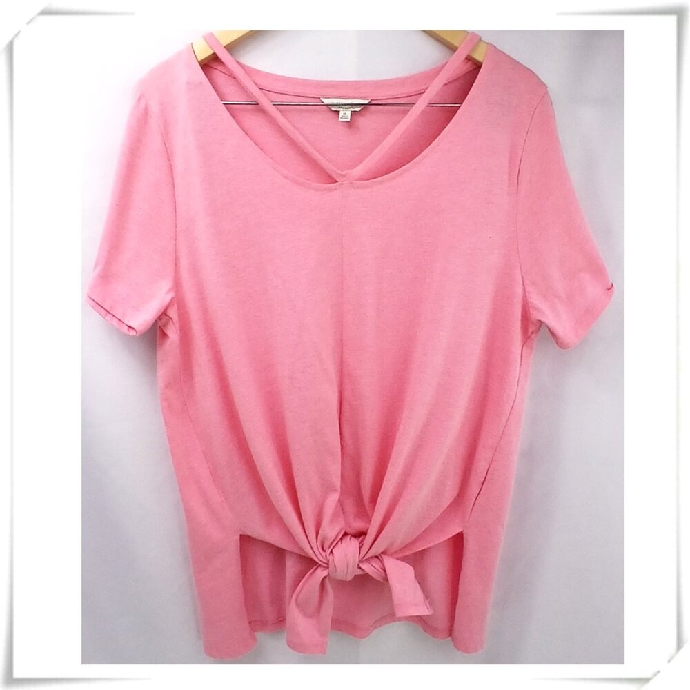 💲Sale 3/$15 - Lucky Brand Pink Cotton Blend Short Sleeve Tie Front Strappy Tee